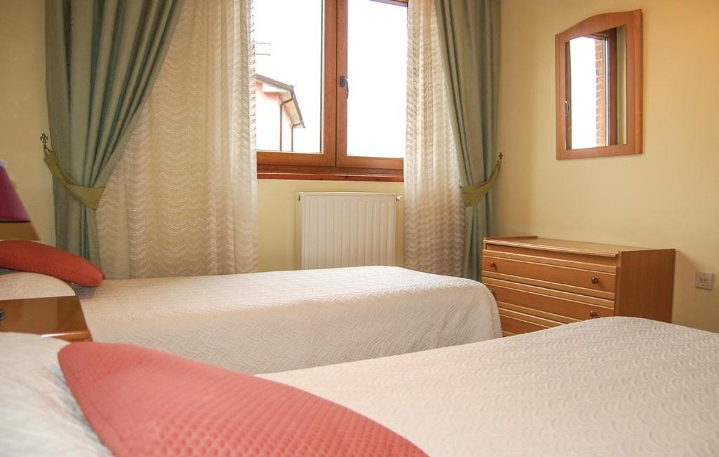 Ferienwohnung Casa Montse - Derecha Colombres Exterior foto